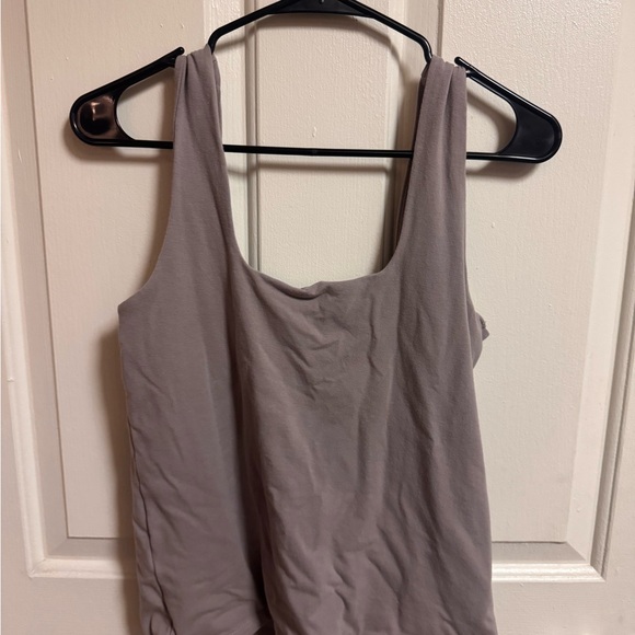 A&F double lined tank - Picture 2 of 3